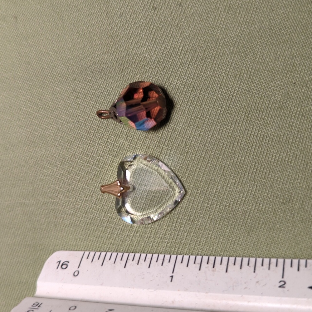 Vintage charms/baubles/pendants